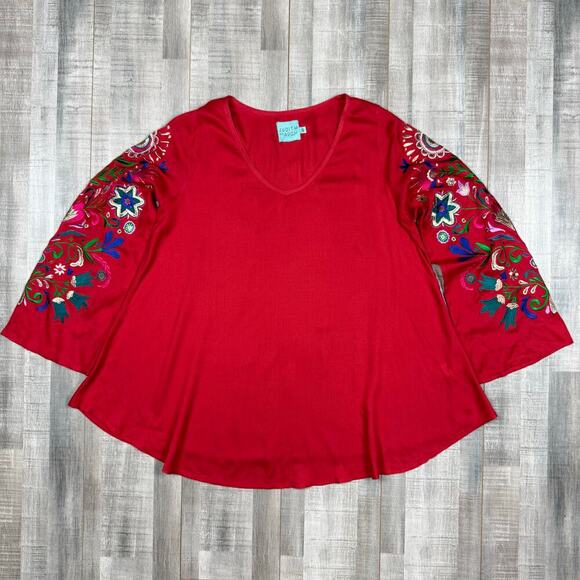 Judith March Shirt Top Small‎ Red Floral Embroidered Sleeve Lightweight V-neck - Picture 1 of 12